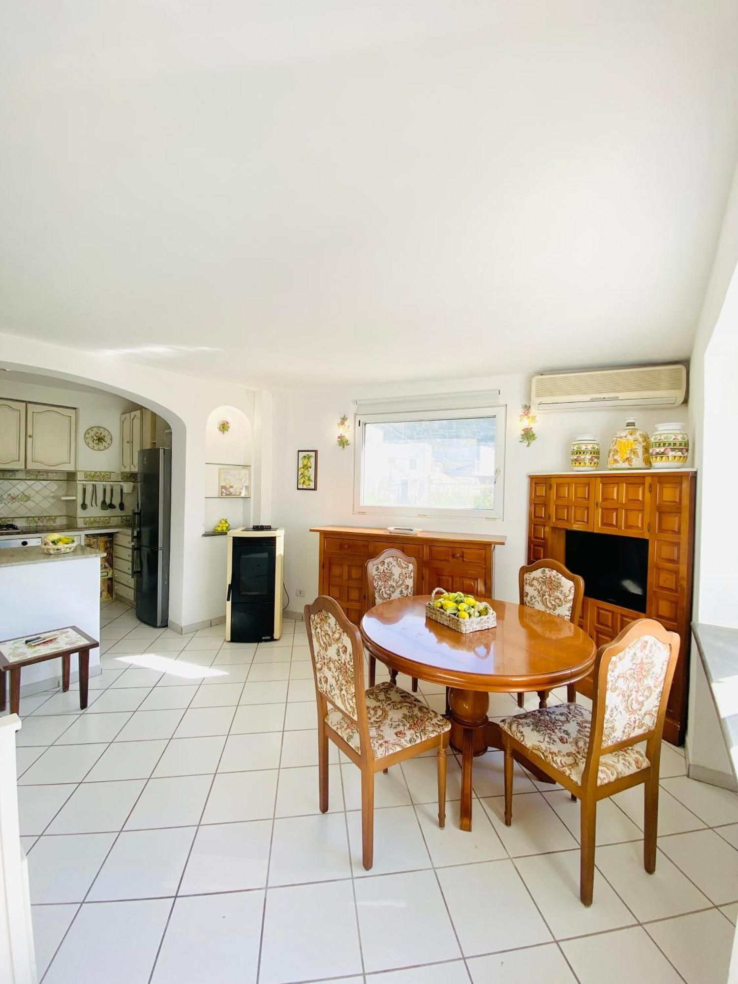 Casa Pippo 1 Villa อนากาปรี ภายนอก รูปภาพ