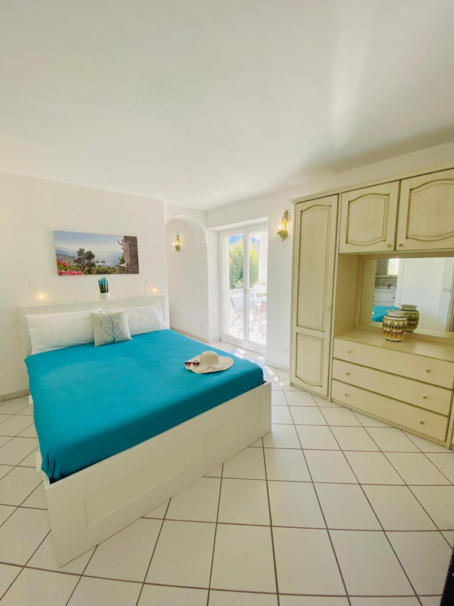 Casa Pippo 1 Villa อนากาปรี ภายนอก รูปภาพ