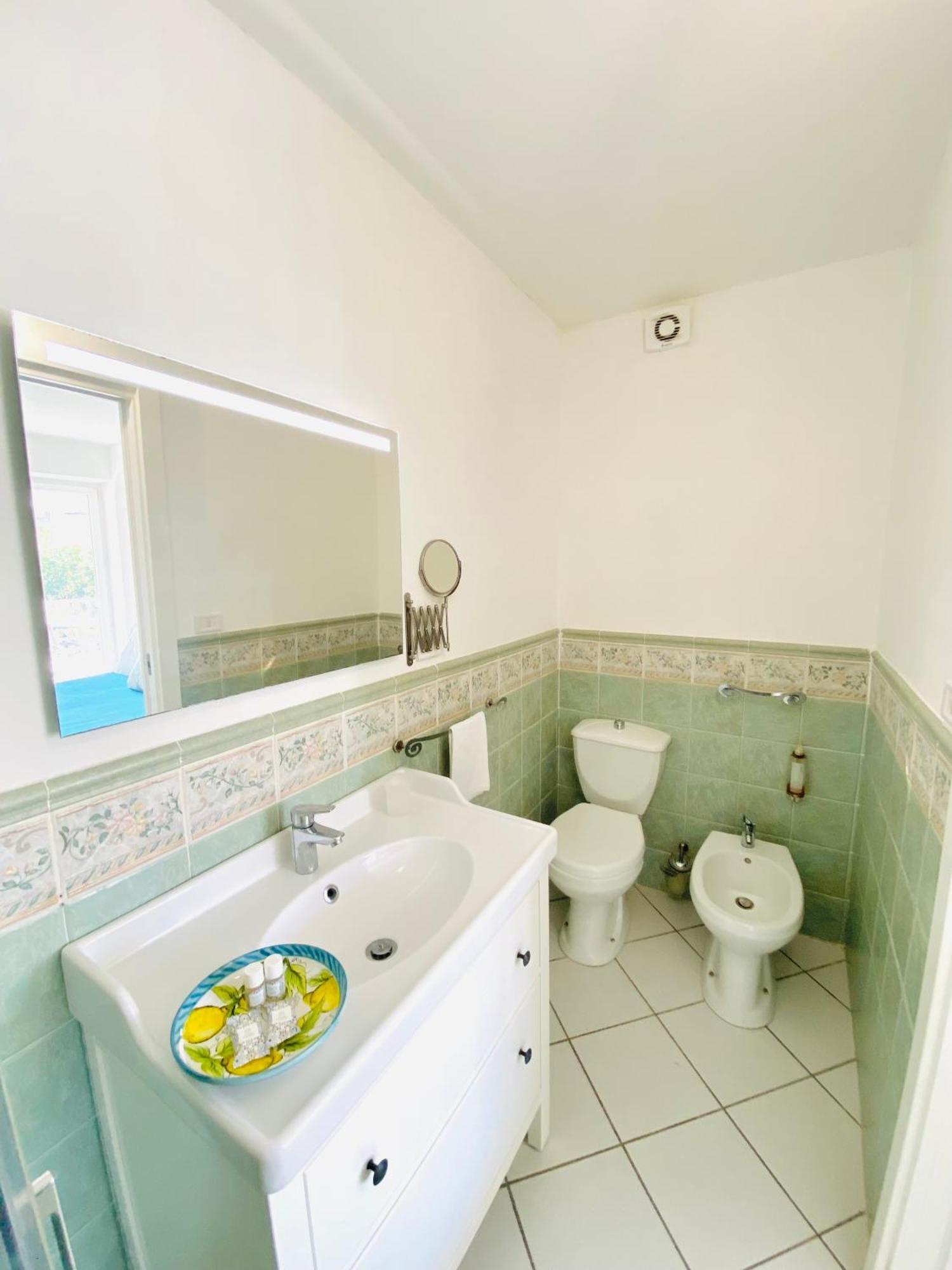 Casa Pippo 1 Villa อนากาปรี ภายนอก รูปภาพ